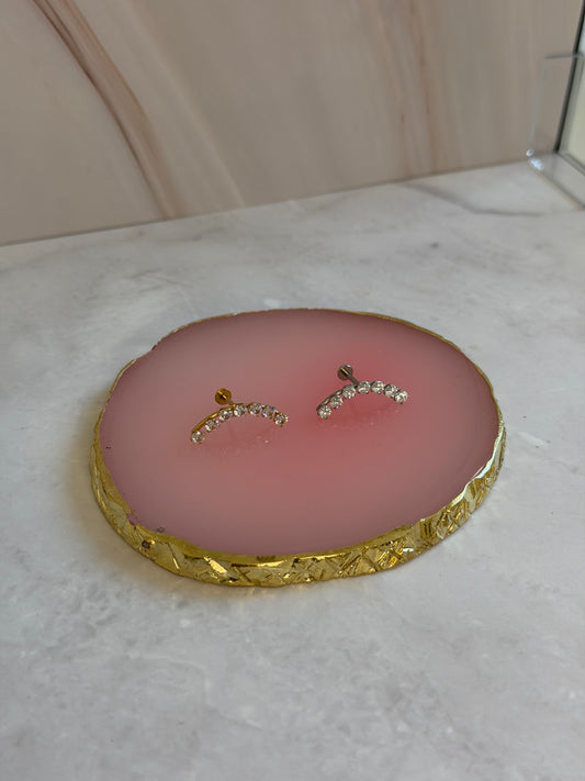 Piercing Luxury (mono)